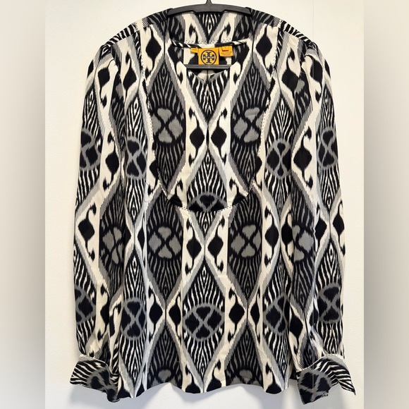 Tory Burch Tops - TORY BURCH BLACK/ WHITE IKAT SILK CHIFFON TUNIC BLOUSE
